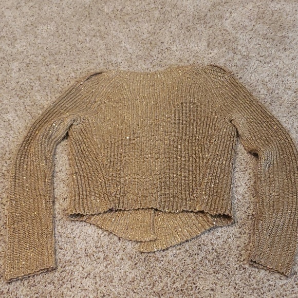 Gold Jennifer Lopez sweater - Picture 7 of 7